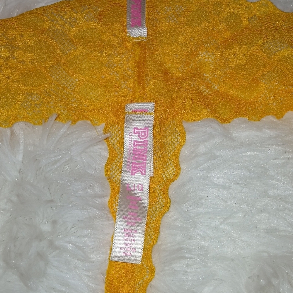 PINK‎ Victoria's Secret Sexy Feminine Bright Lace Bralette and Thong Panty Set - Picture 15 of 16